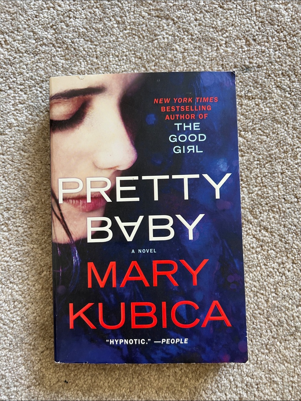 4 for 25$ 📚Pretty Baby- Mary Kubica